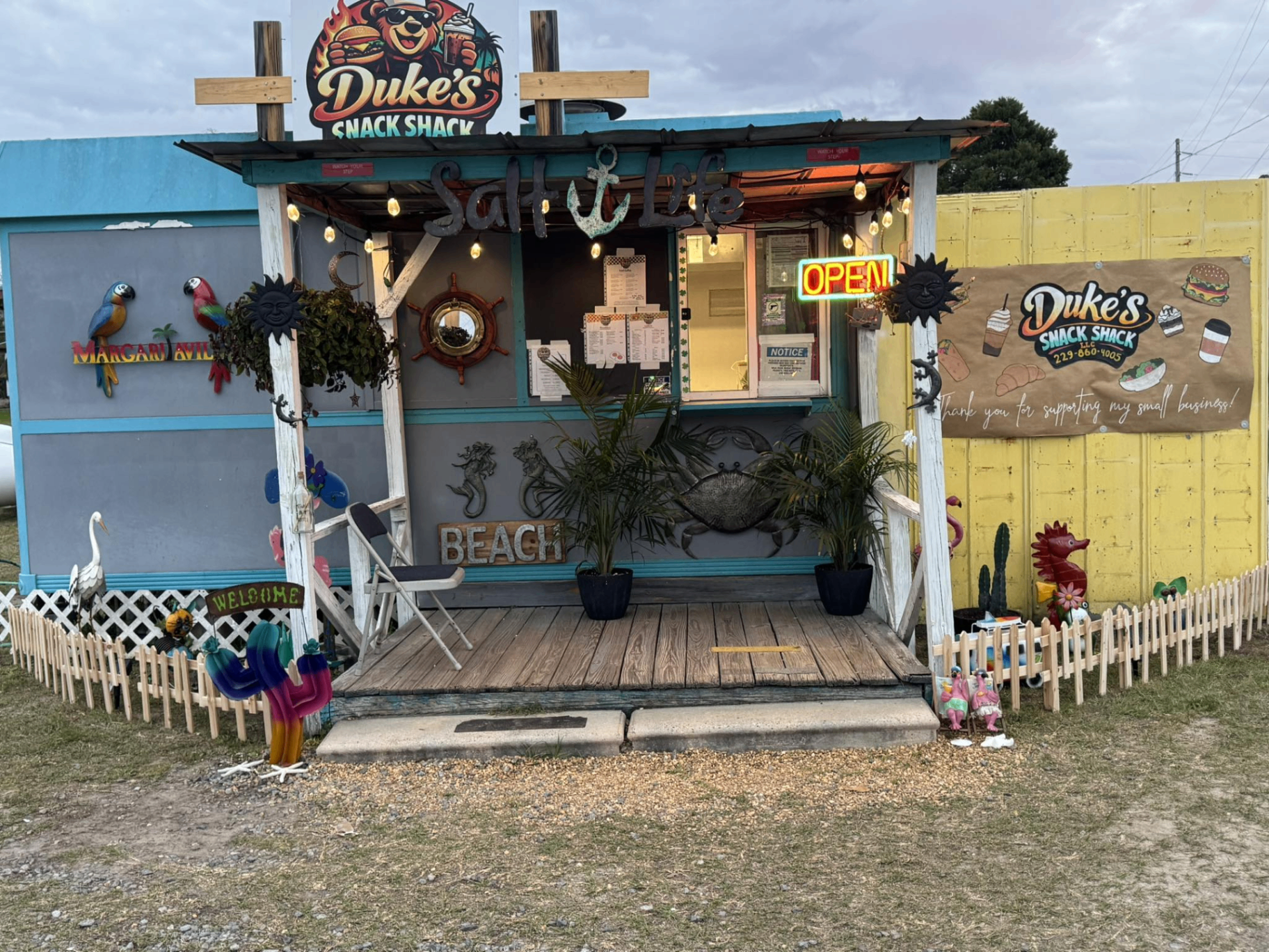 Inside Duke's Snack Shack